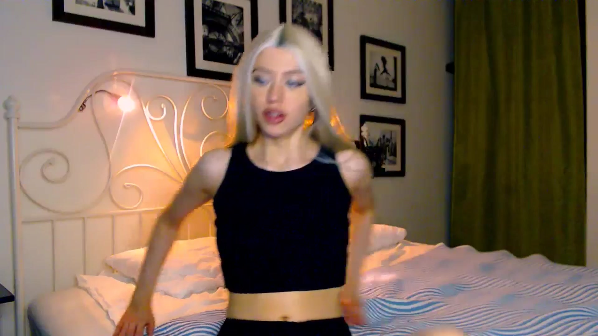 Gallery image thumbnail from HttpsPorn's myfreecams stream on, 07/29/2025, 16:20 image 17 of 20