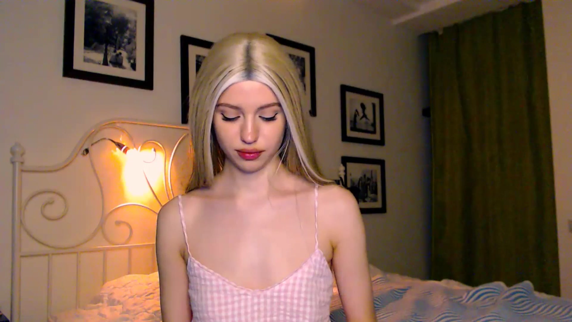 Gallery image thumbnail from HttpsPorn's myfreecams stream on, 08/11/2025, 12:31 image 19 of 20