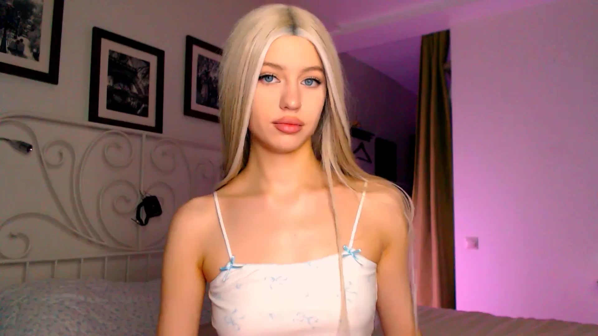 Gallery image thumbnail from HttpsPorn's myfreecams stream on, 10/12/2025, 12:08 image 11 of 20
