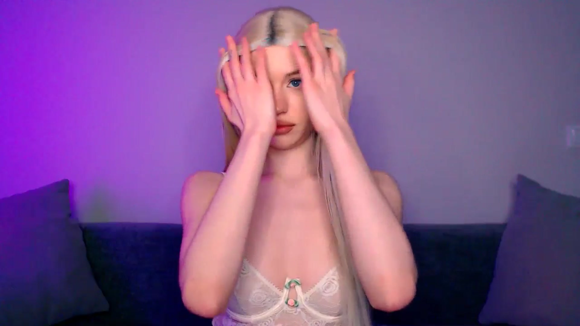 Gallery image thumbnail from HttpsPorn's myfreecams stream on, 12/15/2025, 15:11 image 8 of 20