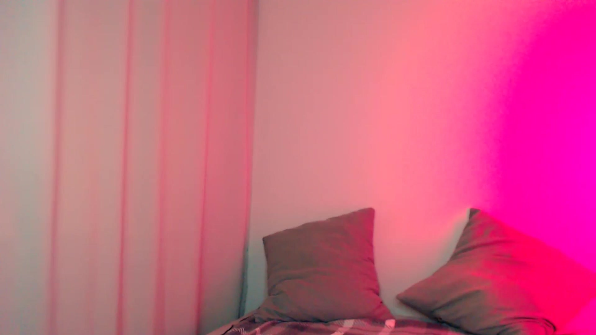 Gallery image thumbnail from HttpsPorn's myfreecams stream on, 01/27/2026, 12:01 image 6 of 20