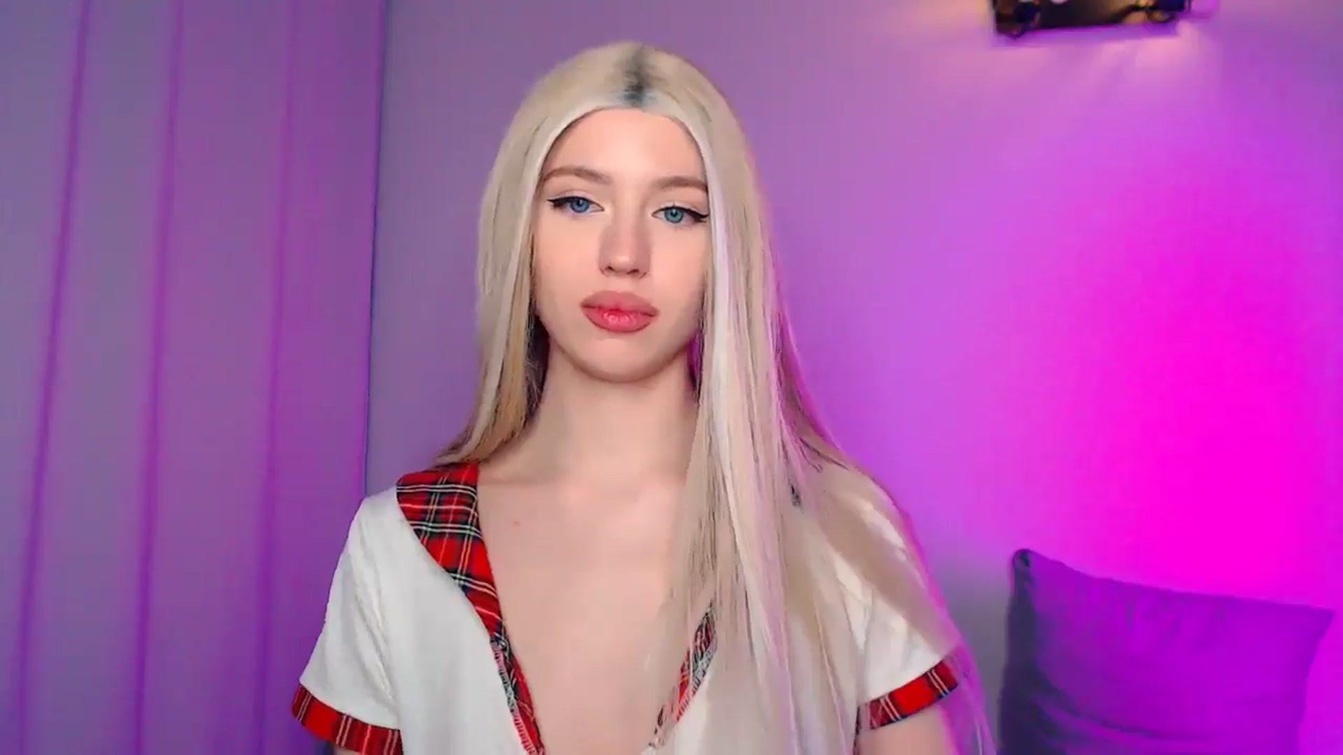 Gallery image thumbnail from HttpsPorn's myfreecams stream on, 04/10/2026, 17:06 image 15 of 20