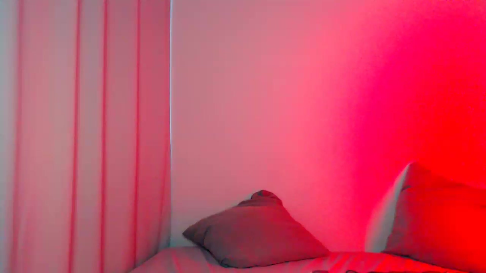 Gallery image thumbnail from HttpsPorn's myfreecams stream on, 05/14/2026, 15:01 image 4 of 20