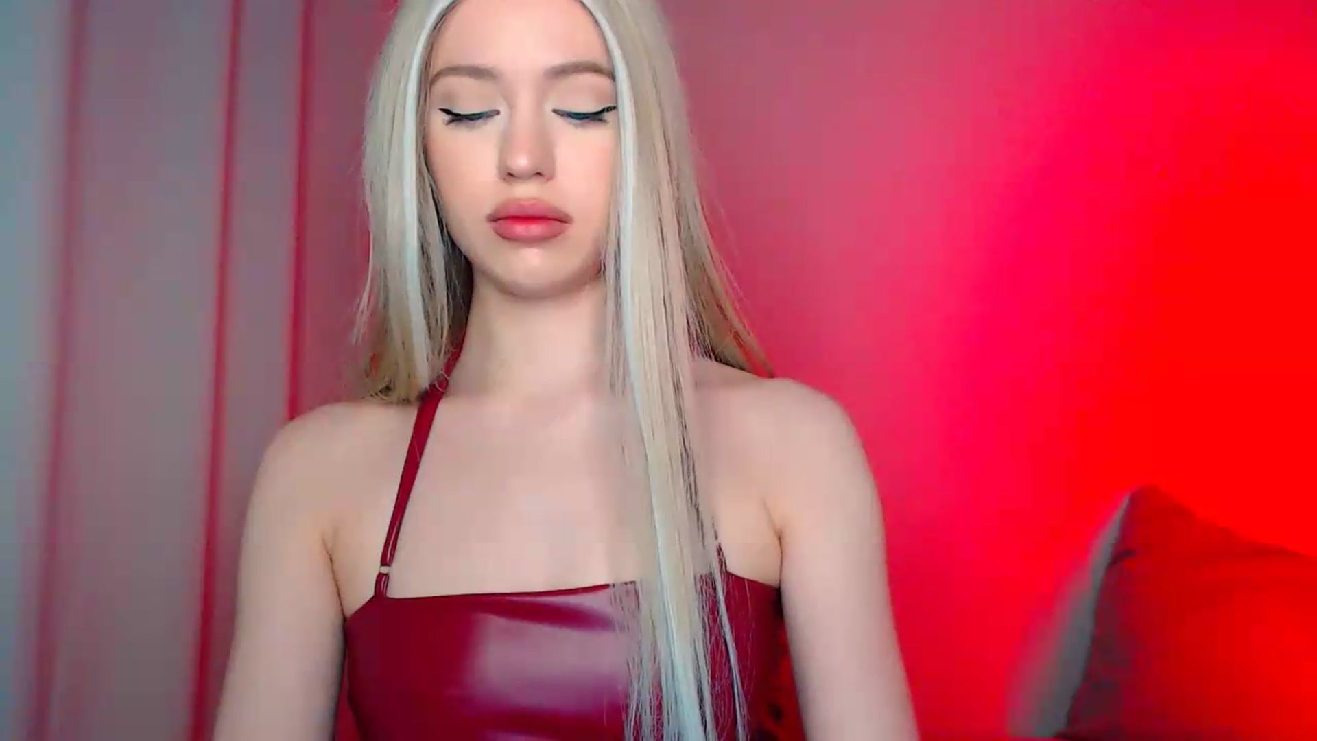 Gallery image thumbnail from HttpsPorn's myfreecams stream on, 05/14/2026, 15:37 image 14 of 20