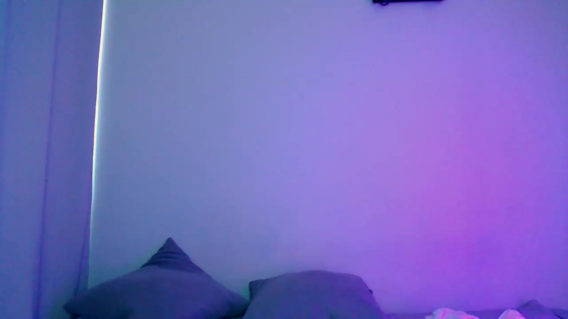 Gallery image thumbnail from HttpsPorn's myfreecams stream on, 06/23/2026, 12:24 image 18 of 20