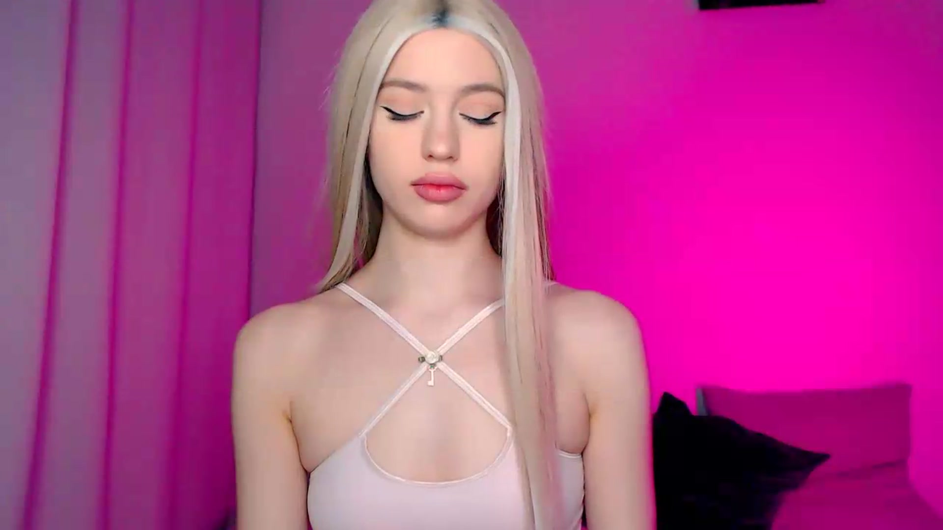 Gallery image thumbnail from HttpsPorn's myfreecams stream on, 07/07/2026, 16:49 image 13 of 20