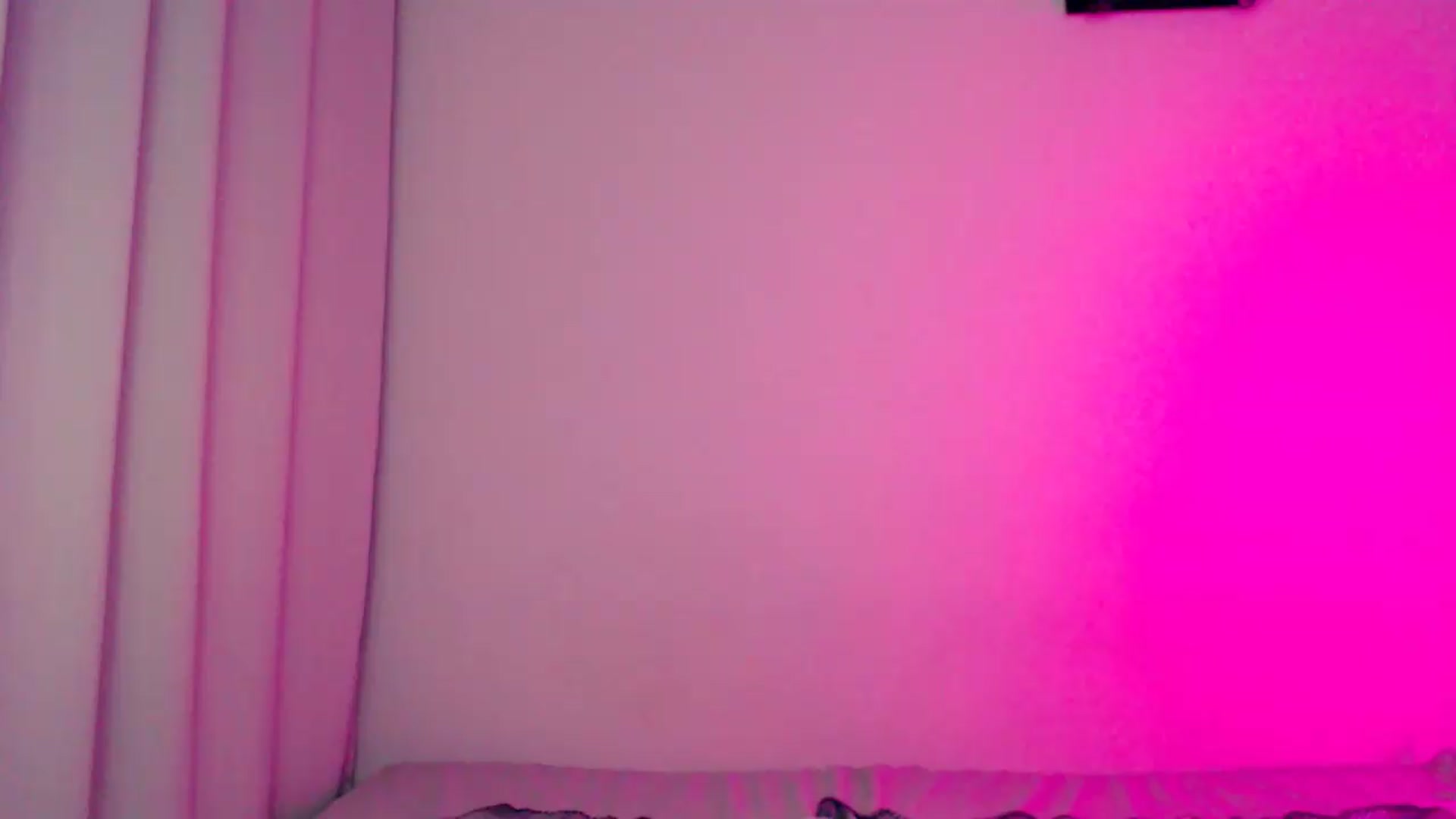 Gallery image thumbnail from HttpsPorn's myfreecams stream on, 07/08/2026, 18:33 image 1 of 20