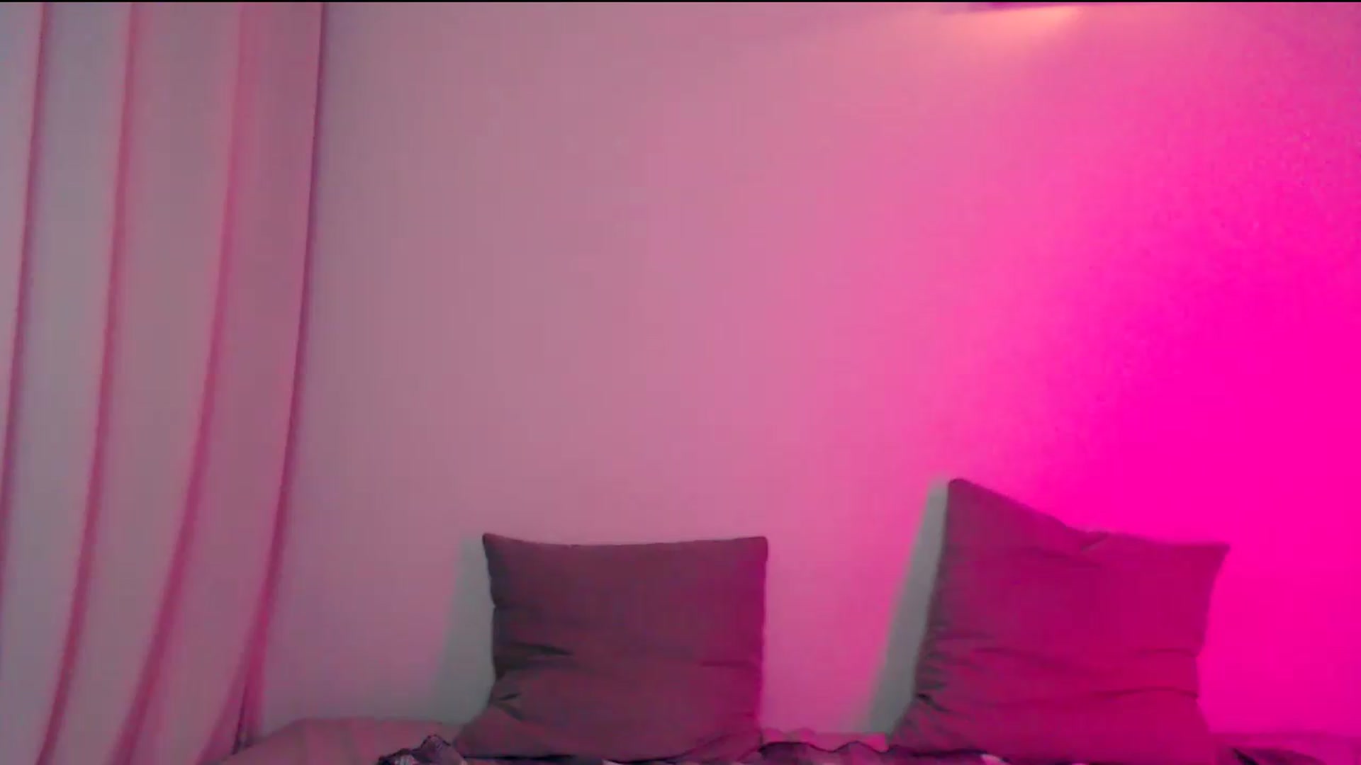 Gallery image thumbnail from HttpsPorn's myfreecams stream on, 07/09/2026, 16:17 image 14 of 20