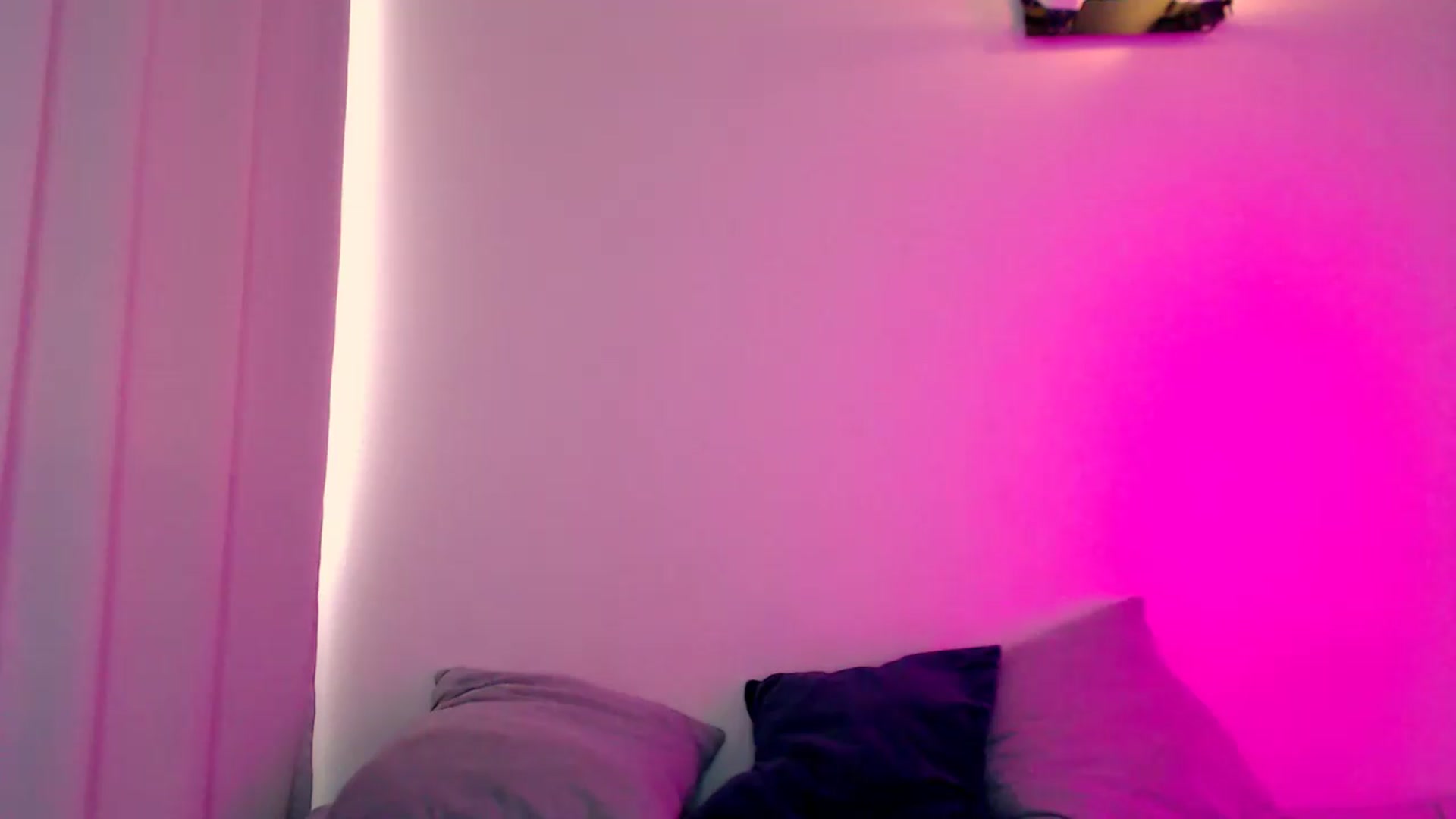 Gallery image thumbnail from HttpsPorn's myfreecams stream on, 07/22/2026, 08:42 image 4 of 20
