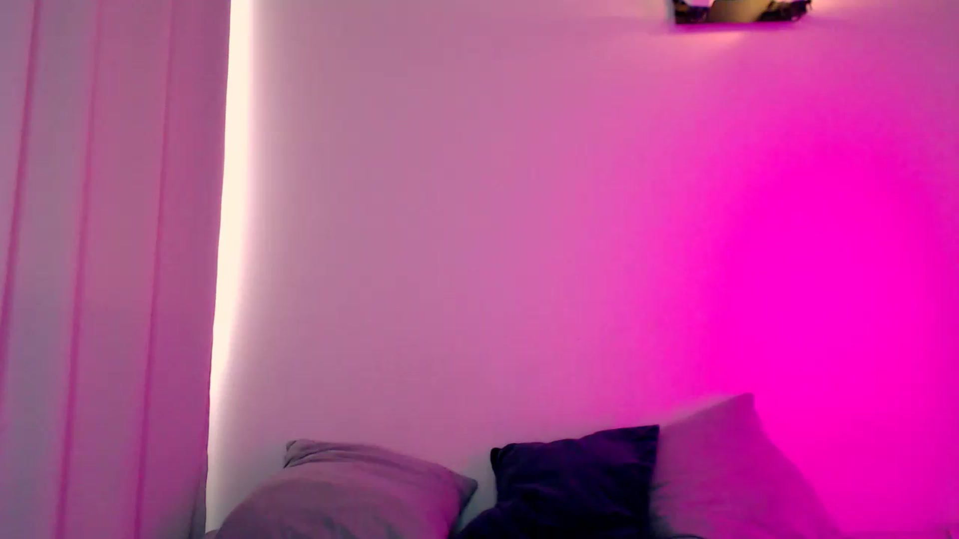 Gallery image thumbnail from HttpsPorn's myfreecams stream on, 07/22/2026, 08:42 image 5 of 20