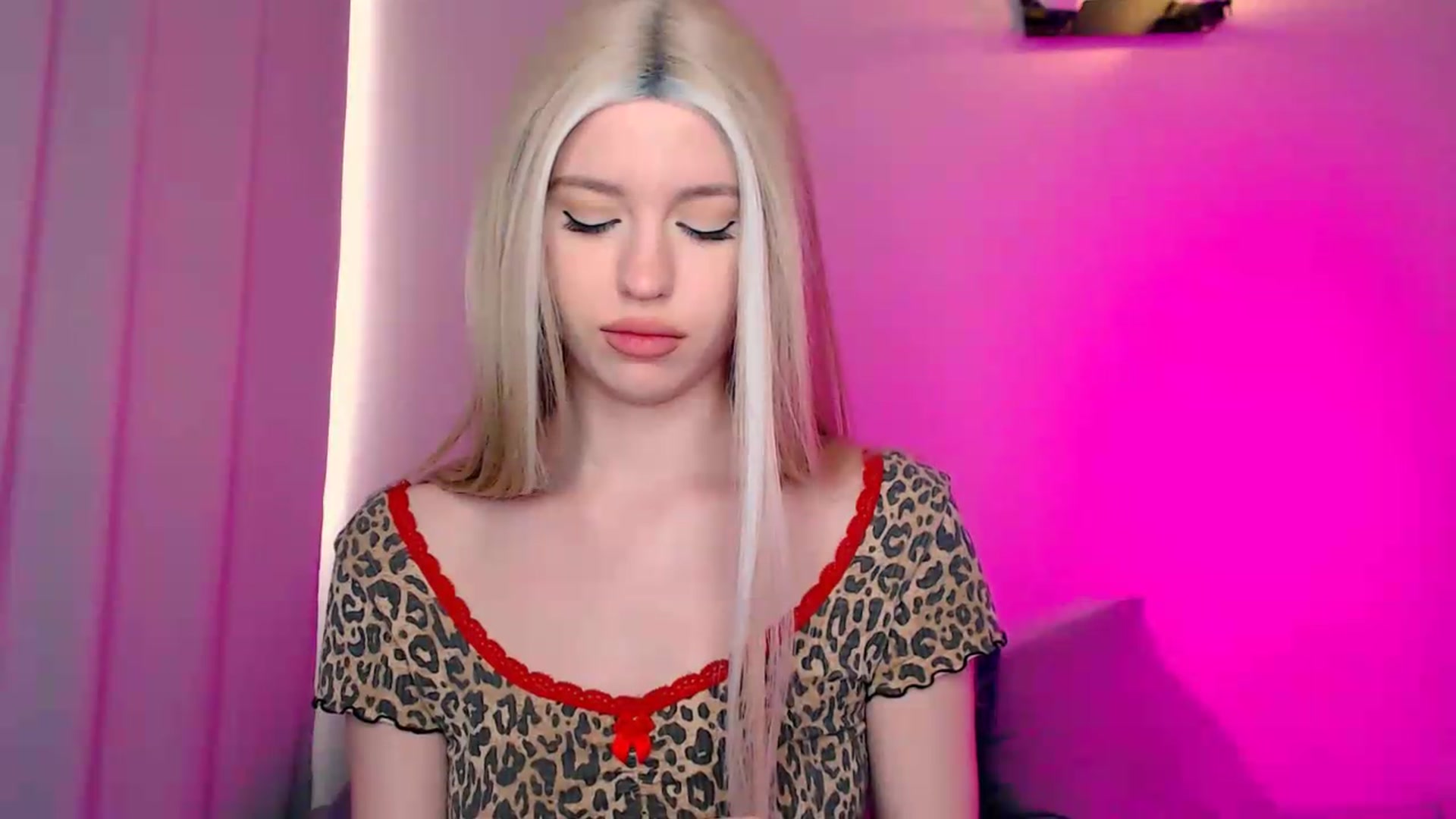 Gallery image thumbnail from HttpsPorn's myfreecams stream on, 07/22/2026, 08:42 image 8 of 20