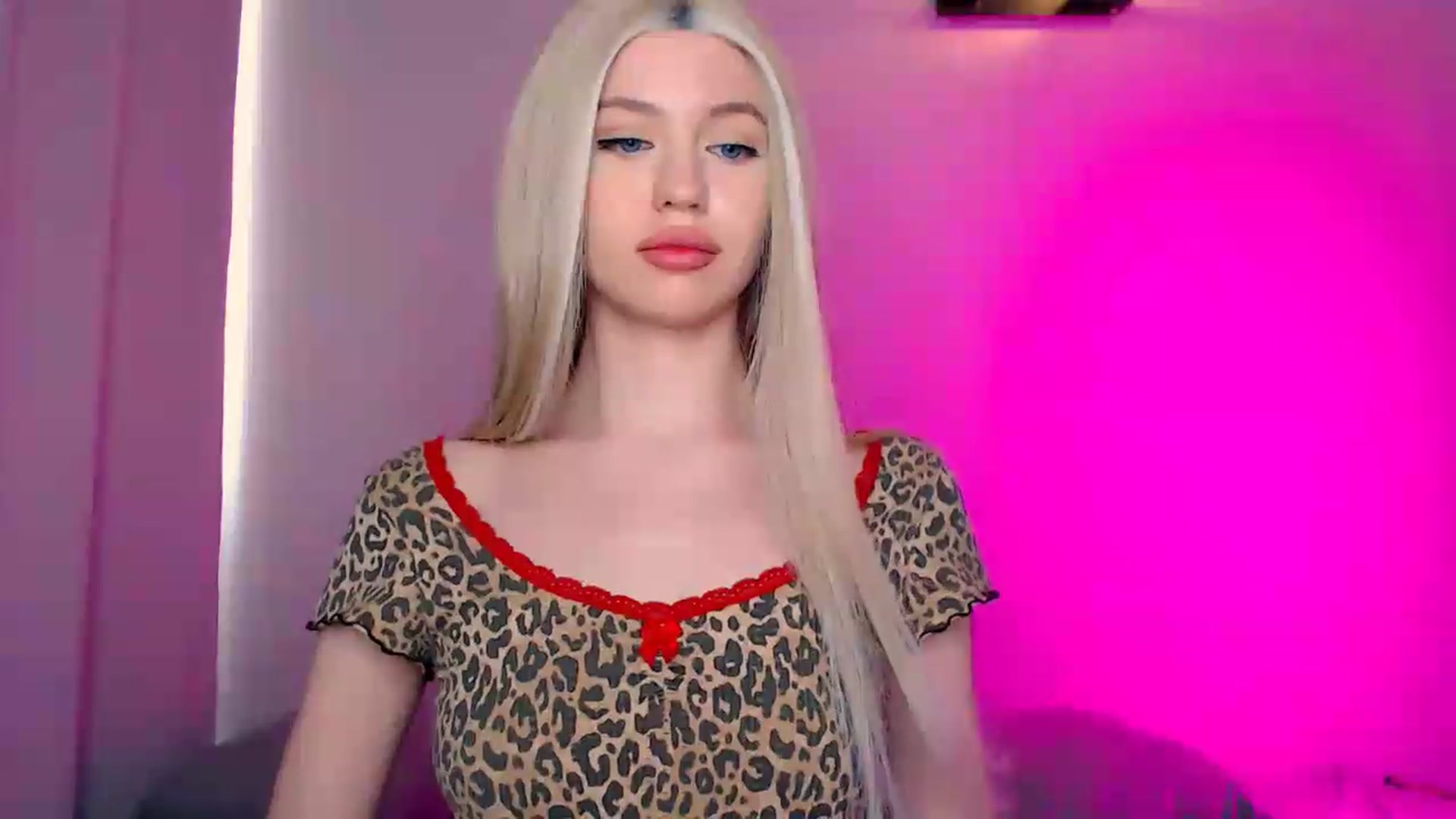 Gallery image thumbnail from HttpsPorn's myfreecams stream on, 07/22/2026, 12:20 image 13 of 20