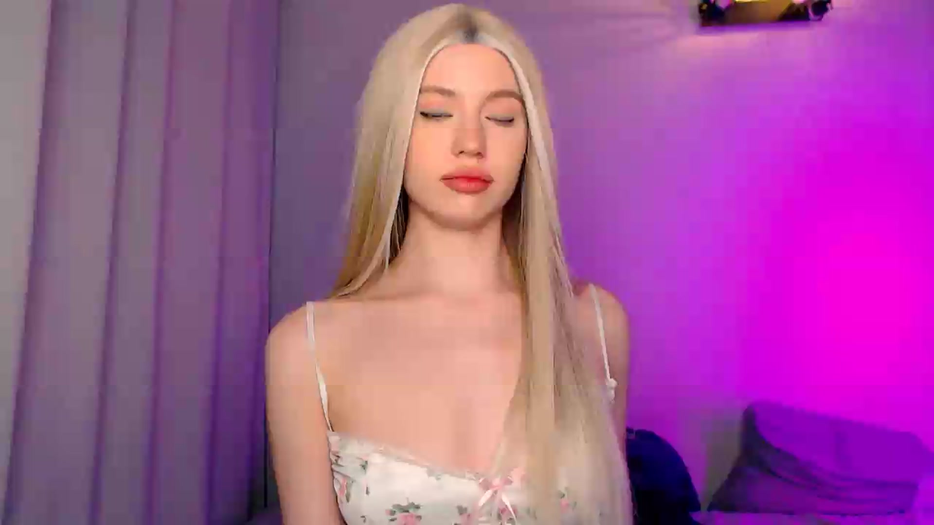 Gallery image thumbnail from HttpsPorn's myfreecams stream on, 08/05/2026, 17:13 image 5 of 20