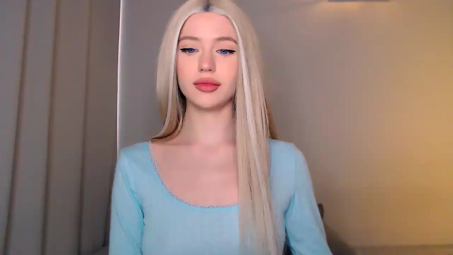 Gallery image thumbnail from HttpsPorn's myfreecams stream on, 08/07/2026, 14:04 image 14 of 20