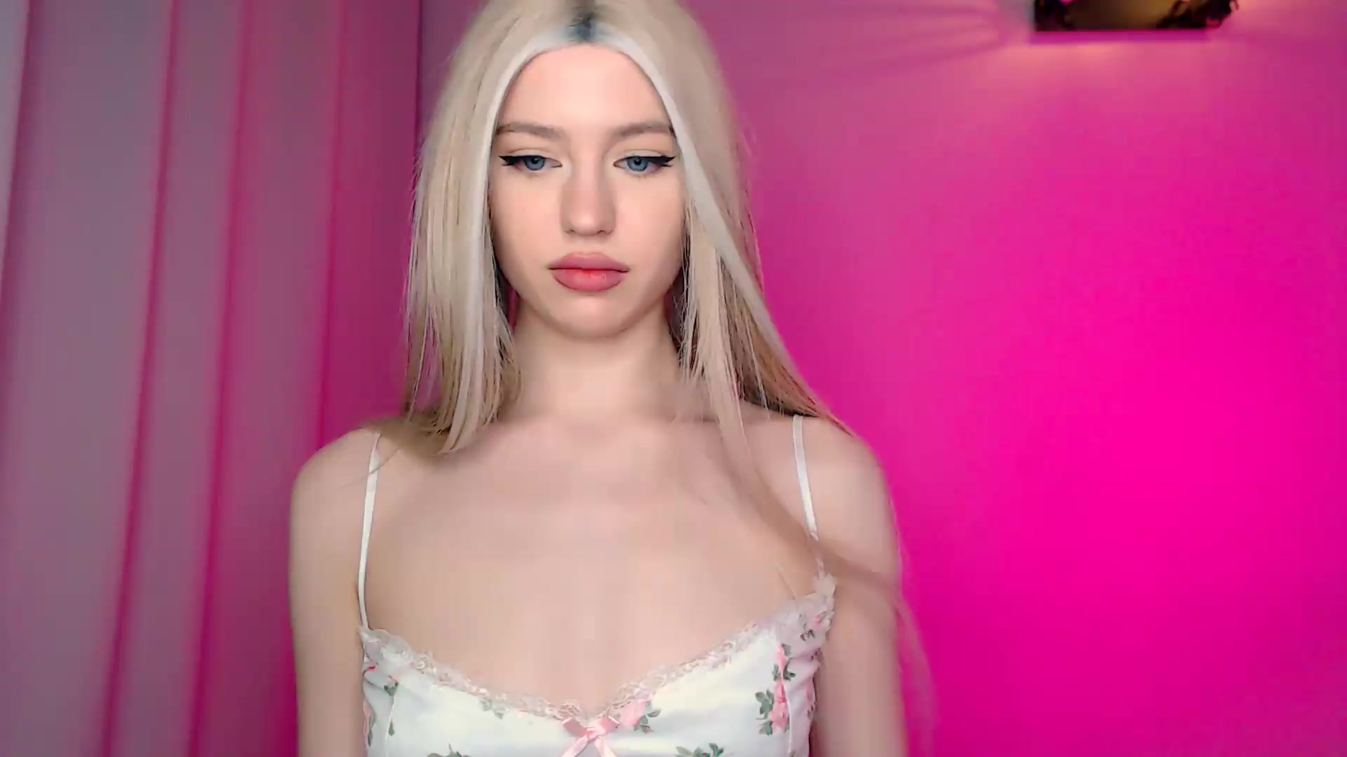 Gallery image thumbnail from HttpsPorn's myfreecams stream on, 08/18/2026, 15:31 image 9 of 20