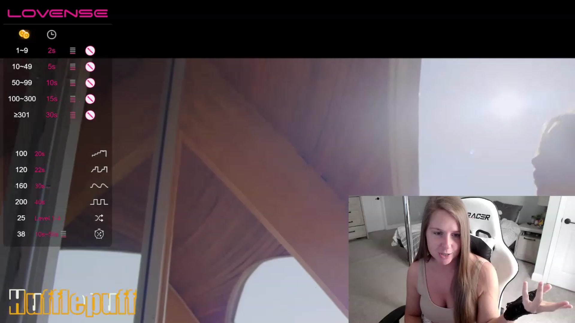Gallery image thumbnail from HufflepuffHoe's myfreecams stream on, 03/26/2023, 19:33 image 11 of 20