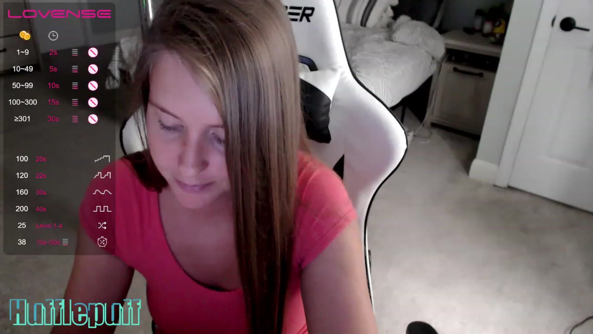 Gallery image thumbnail from HufflepuffHoe's myfreecams stream on, 03/26/2023, 20:35 image 15 of 20