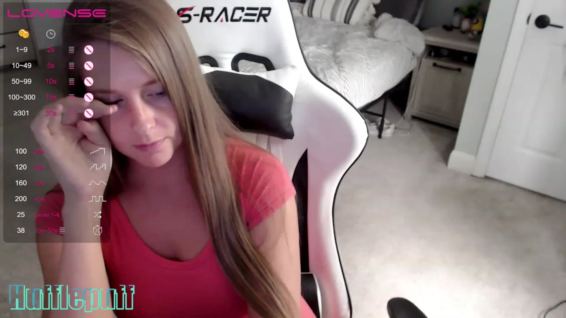 Gallery image thumbnail from HufflepuffHoe's myfreecams stream on, 03/26/2023, 20:35 image 9 of 20