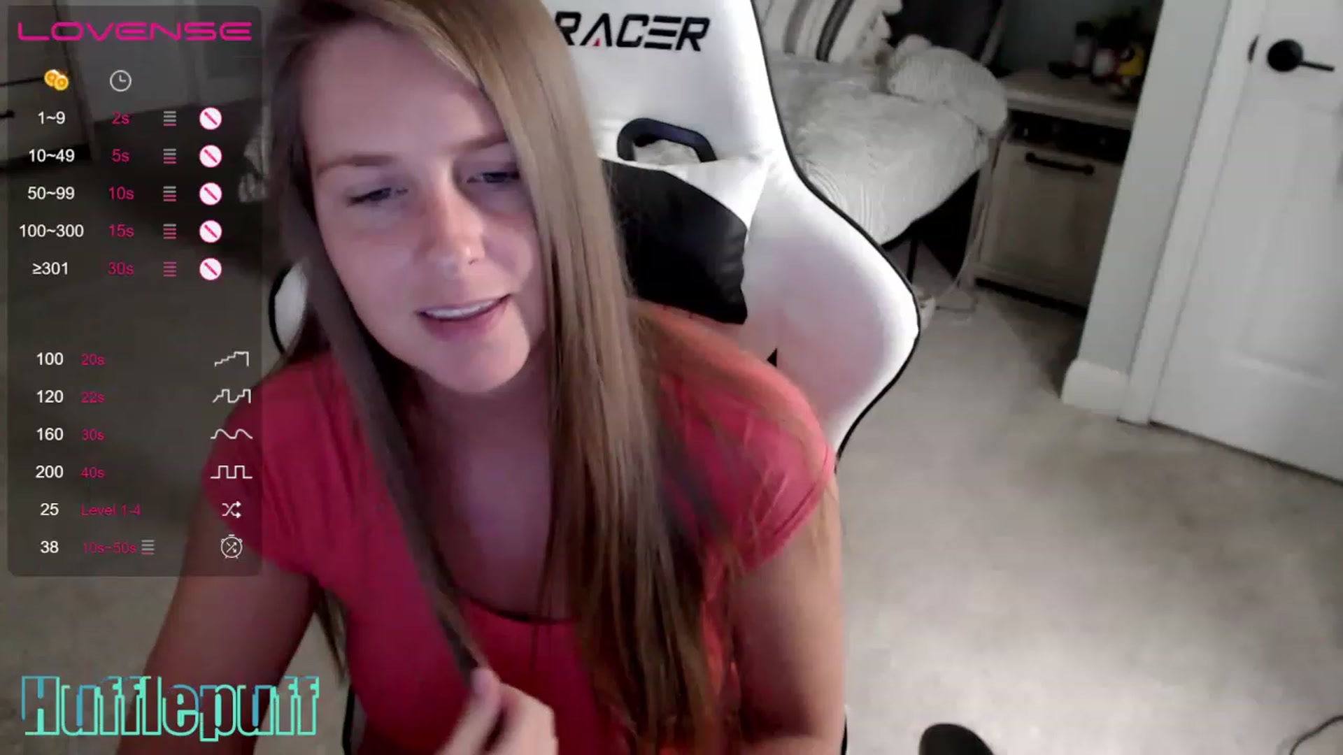 Gallery image thumbnail from HufflepuffHoe's myfreecams stream on, 03/26/2023, 20:35 image 13 of 20