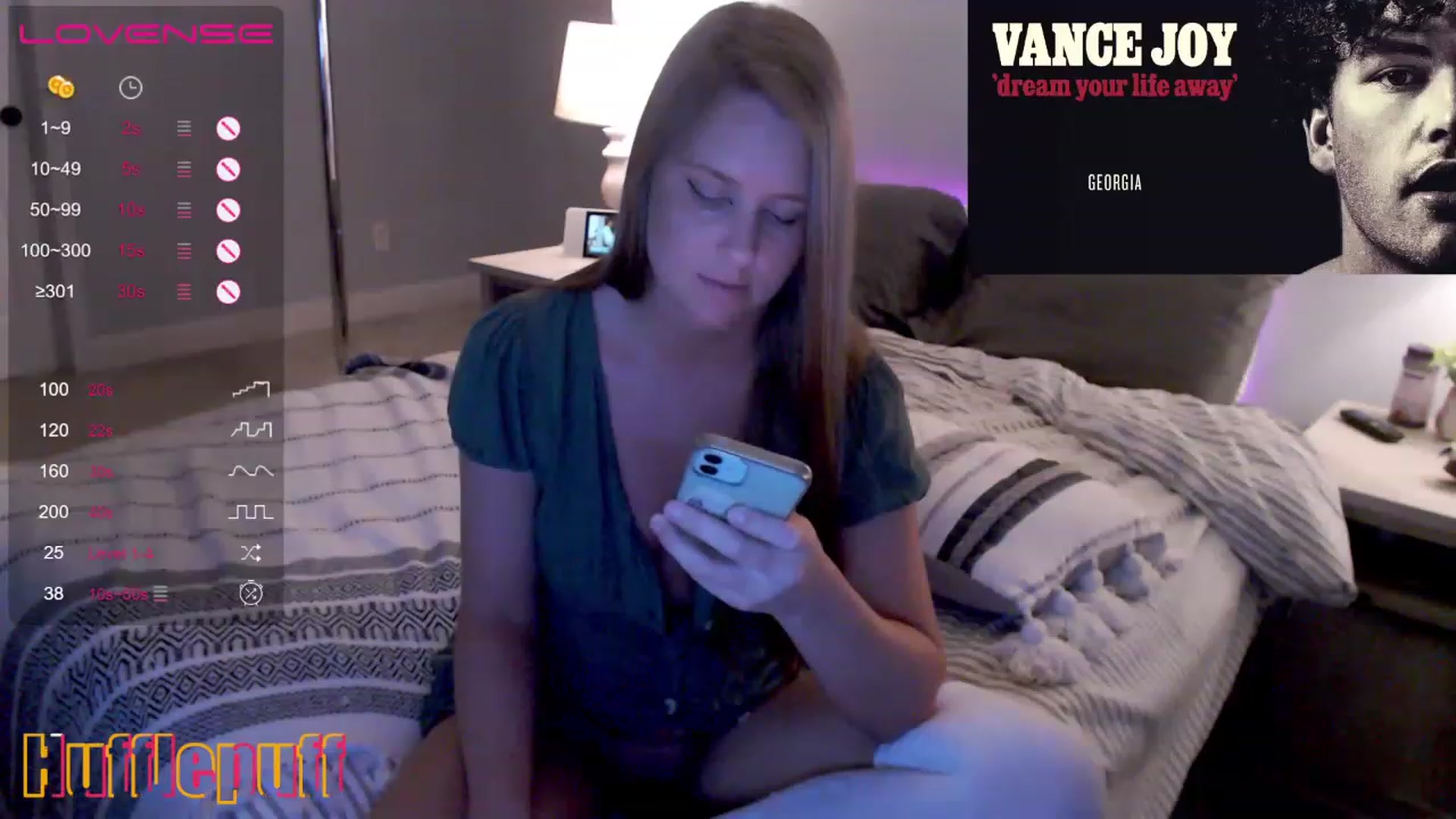 Gallery image thumbnail from HufflepuffHoe's myfreecams stream on, 03/27/2023, 03:41 image 13 of 20
