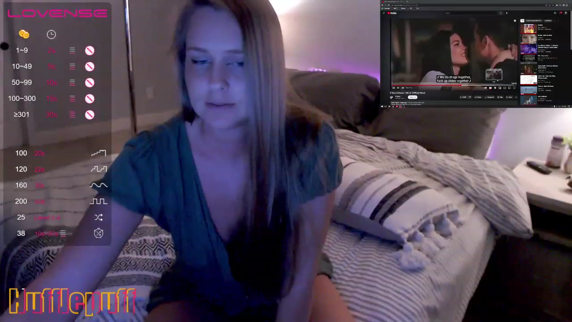 Gallery image thumbnail from HufflepuffHoe's myfreecams stream on, 03/27/2023, 03:41 image 10 of 20