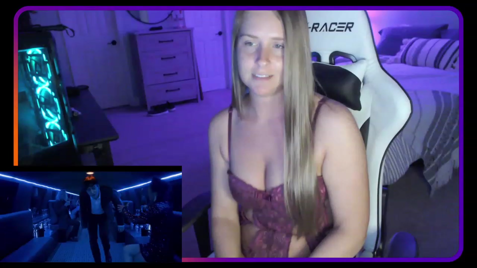 Gallery image thumbnail from HufflepuffHoe's myfreecams stream on, 04/24/2023, 01:30 image 12 of 20
