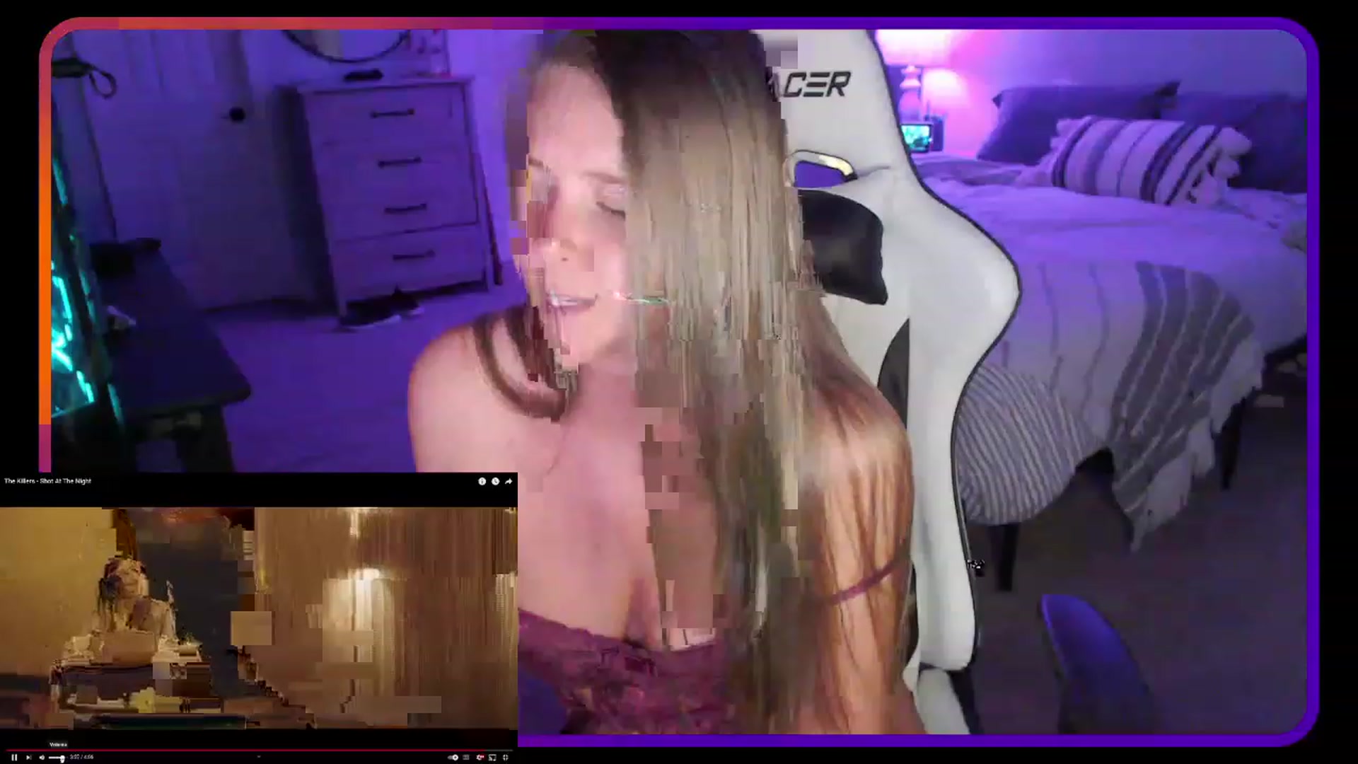 Gallery image thumbnail from HufflepuffHoe's myfreecams stream on, 04/24/2023, 01:30 image 2 of 20