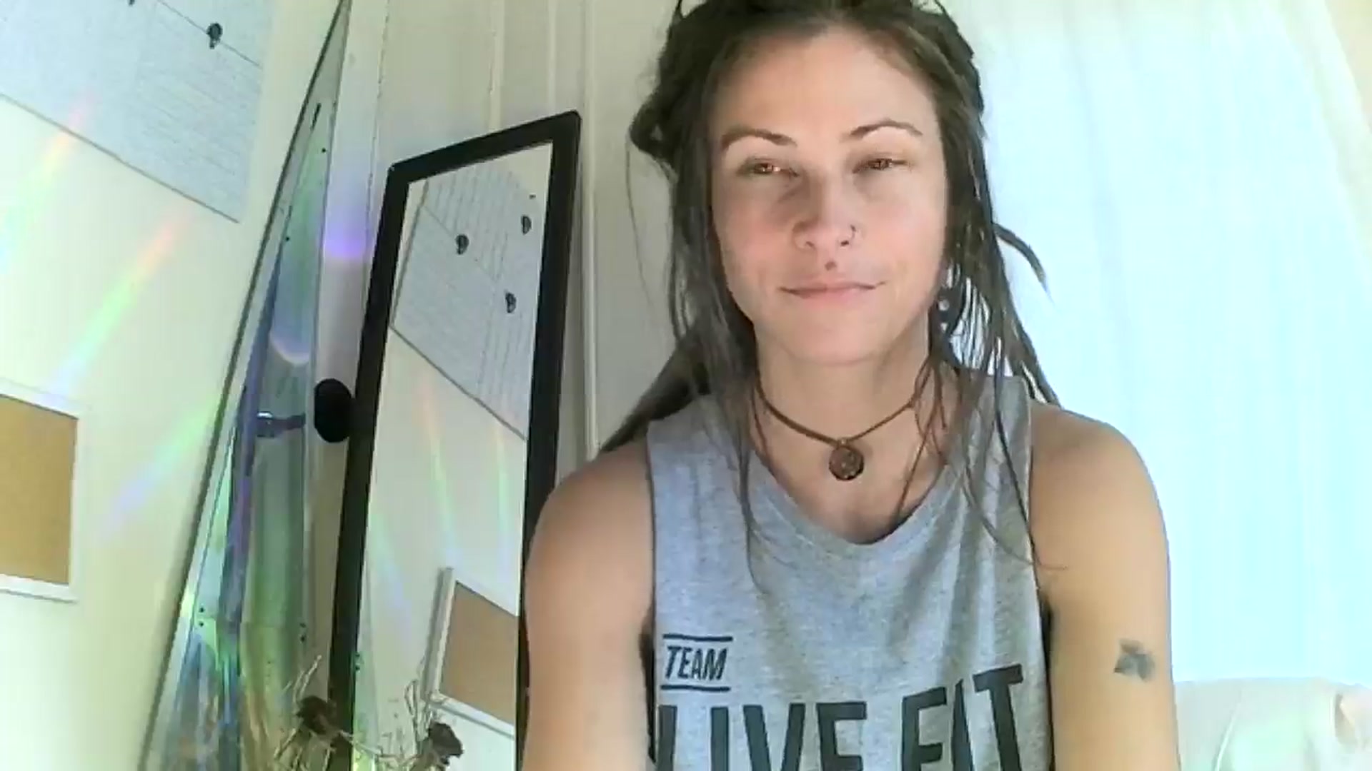 Gallery image thumbnail from HugDealerrrr's myfreecams stream on, 07/28/2025, 01:17 image 12 of 20