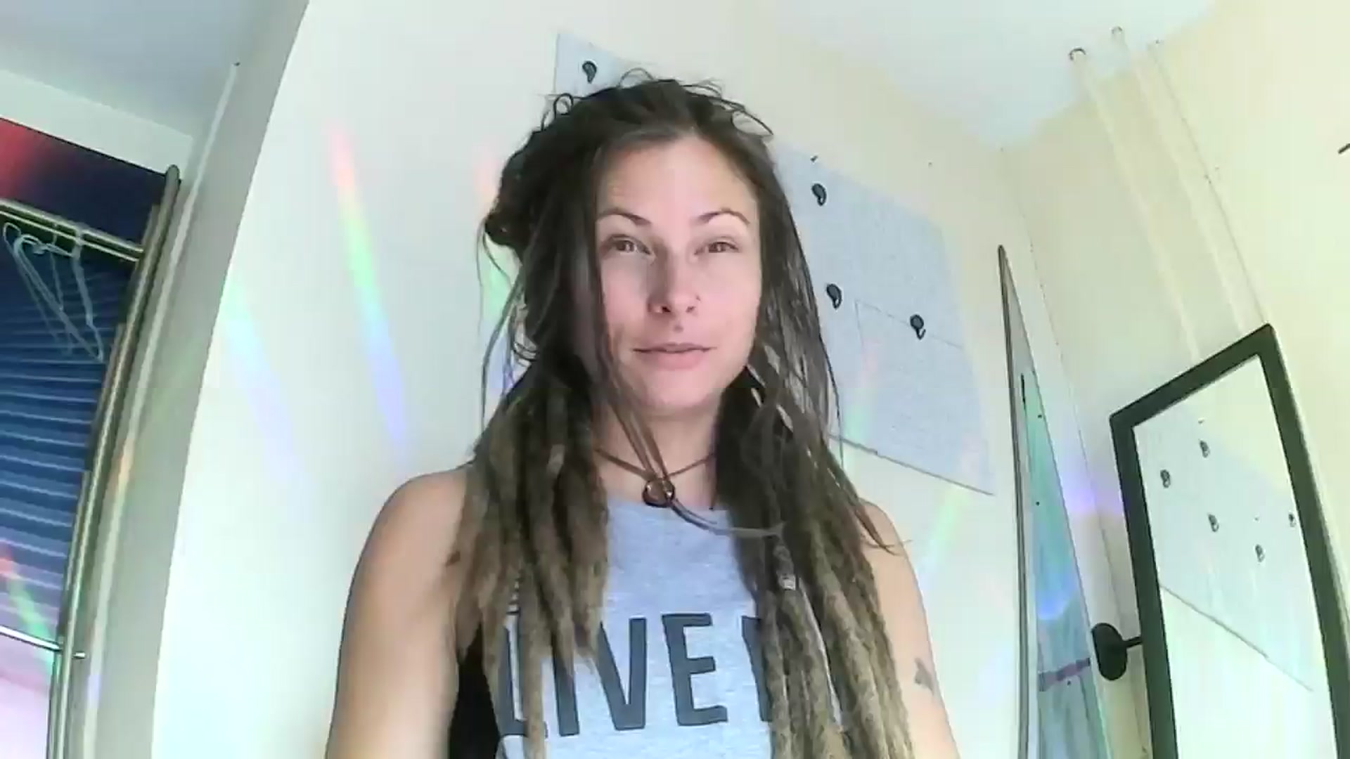 Gallery image thumbnail from HugDealerrrr's myfreecams stream on, 07/28/2025, 01:17 image 20 of 20