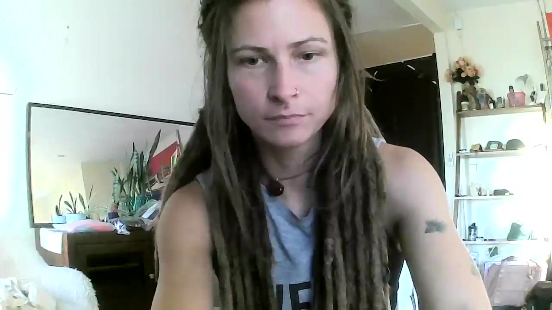 Gallery image thumbnail from HugDealerrrr's myfreecams stream on, 07/28/2025, 03:06 image 7 of 20