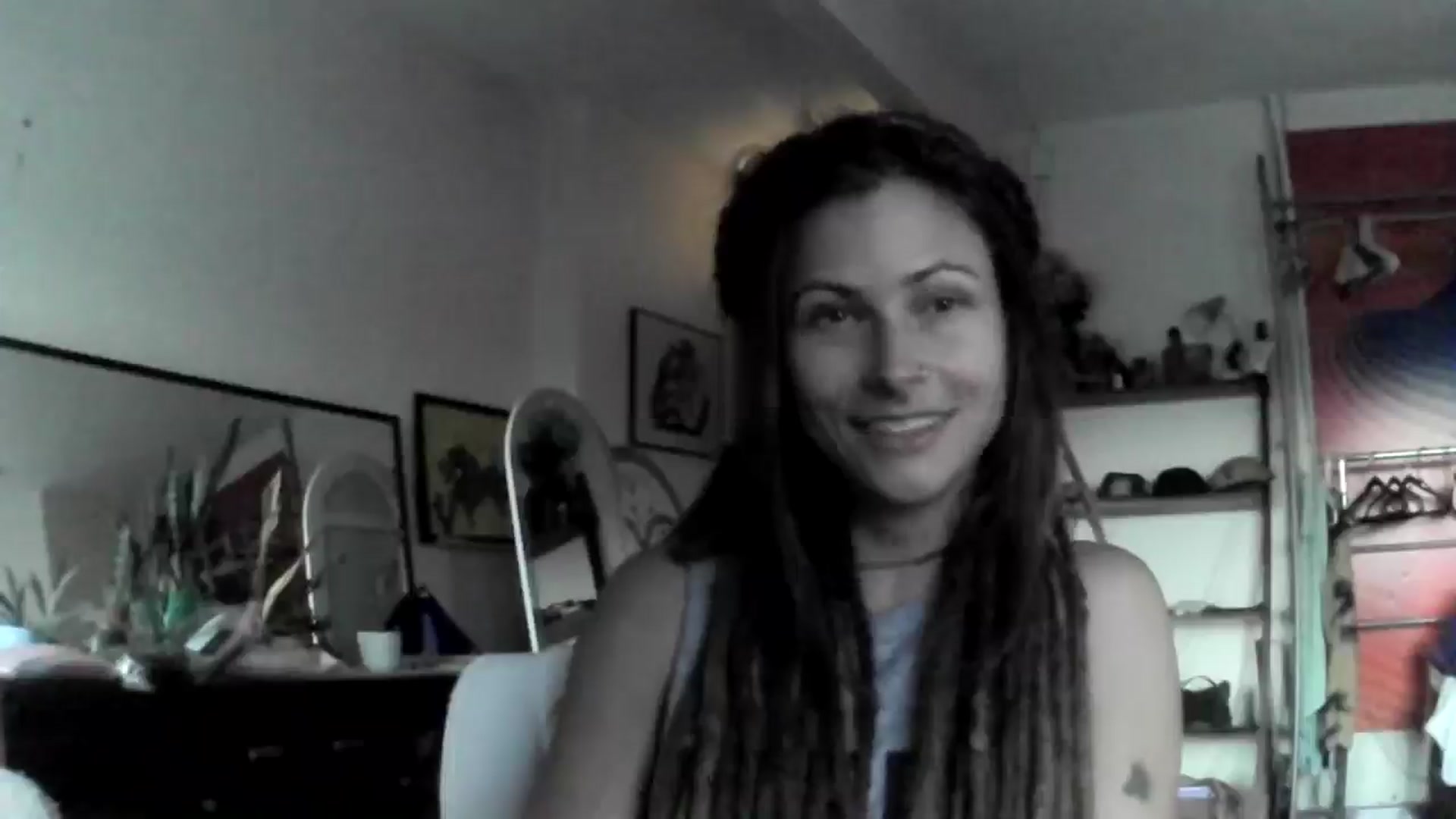 Gallery image thumbnail from HugDealerrrr's myfreecams stream on, 07/28/2025, 03:06 image 16 of 20