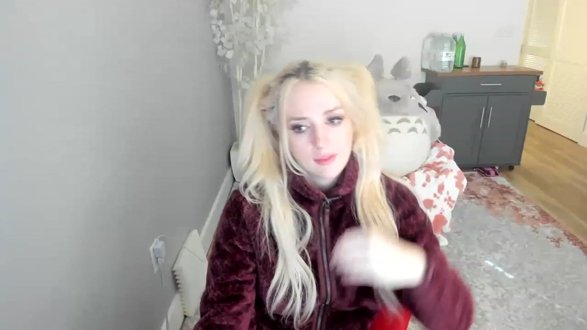 Gallery image thumbnail from HugeCOCKMilk's myfreecams stream on, 01/02/2023, 16:08 image 14 of 20