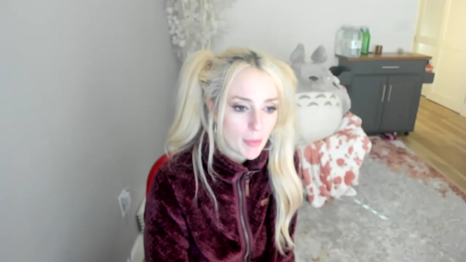 Gallery image thumbnail from HugeCOCKMilk's myfreecams stream on, 01/02/2023, 16:08 image 6 of 20