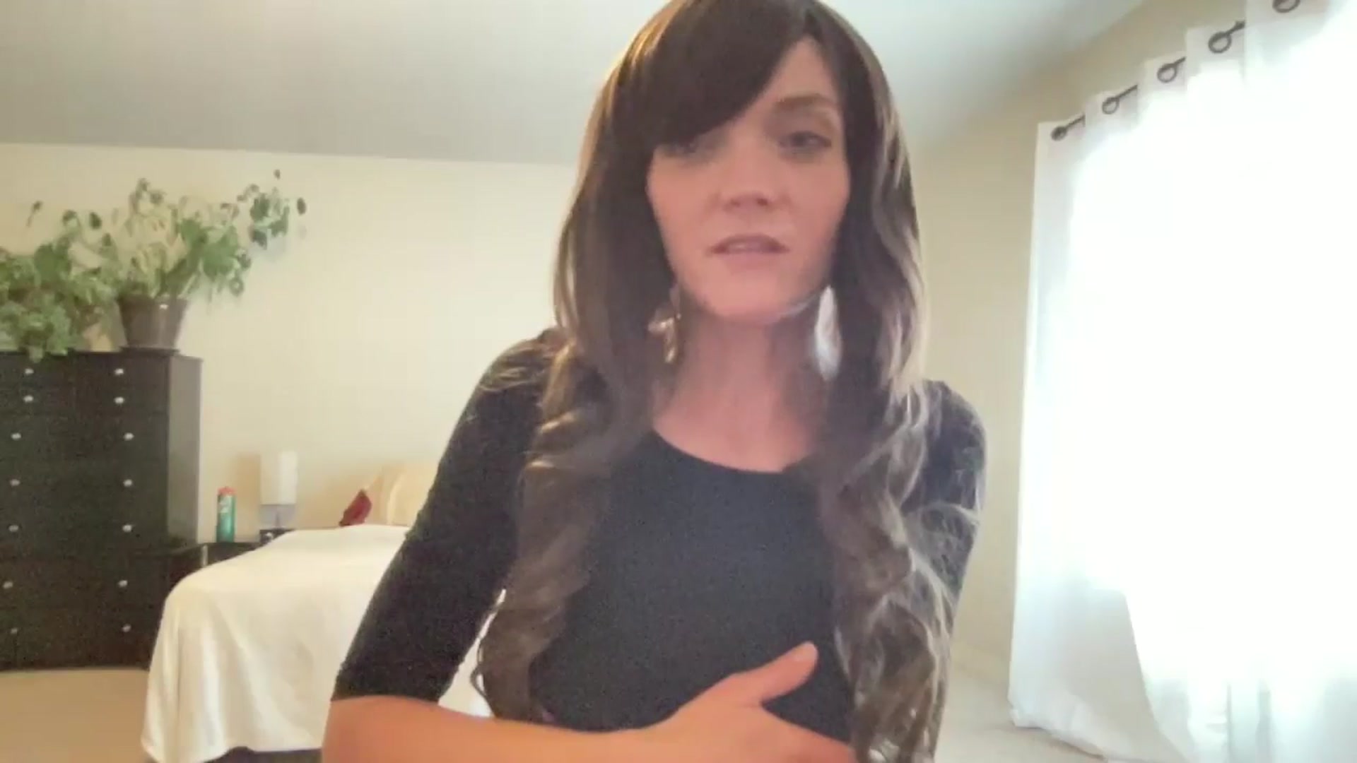 Gallery image thumbnail from HulaHarley's myfreecams stream on, 07/07/2024, 23:39 image 3 of 20