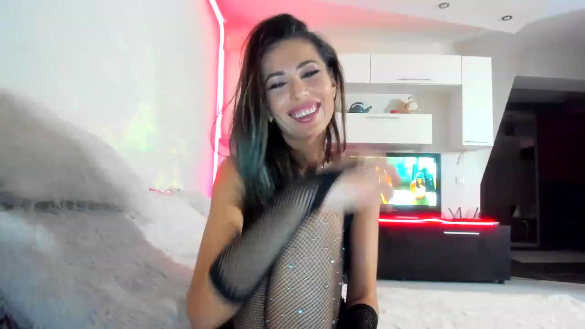 Gallery image thumbnail from HumpFreeZone's myfreecams stream on, 12/08/2022, 24:02 image 9 of 20