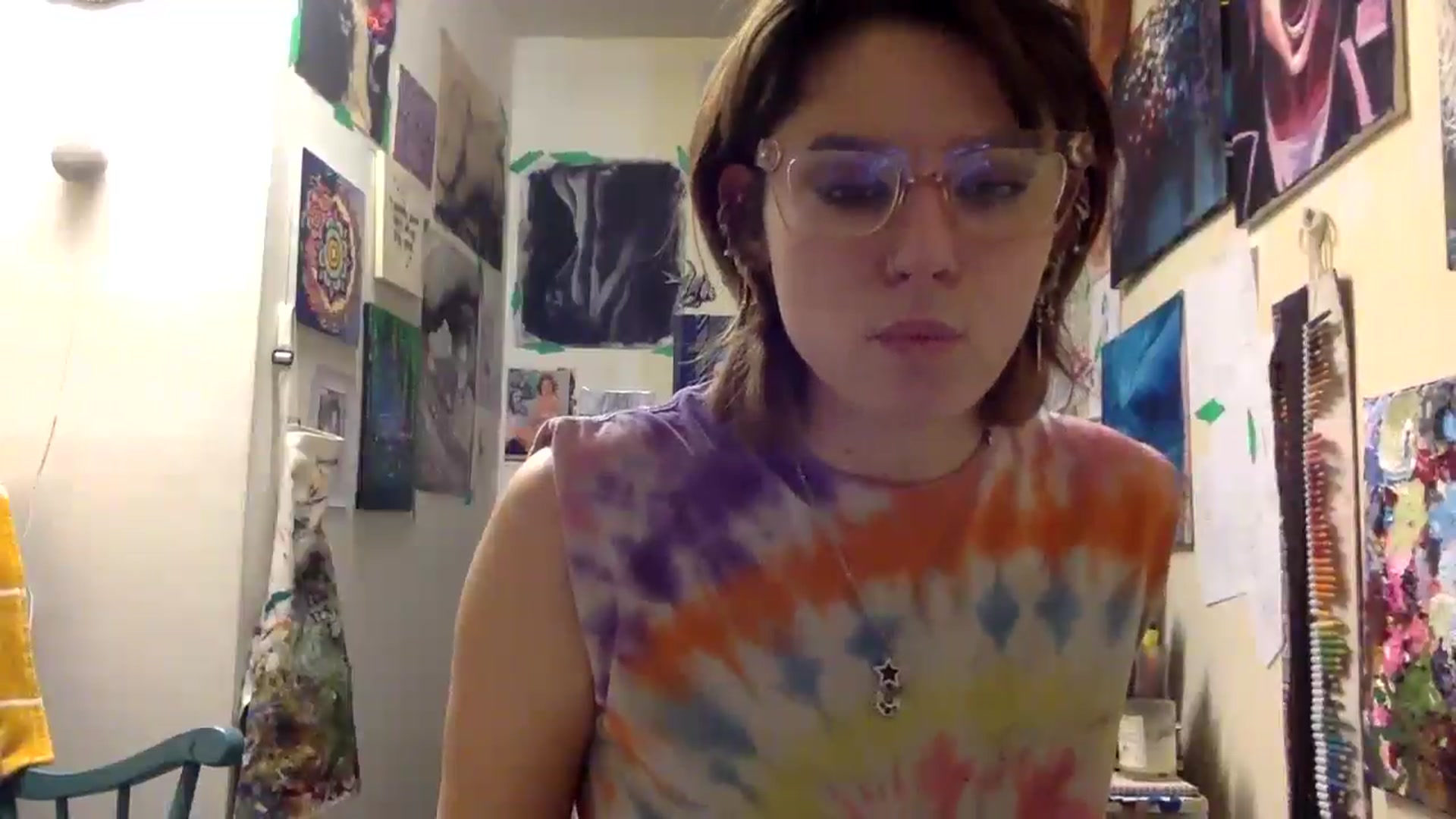 Gallery image thumbnail from HunniBee's myfreecams stream on, 04/12/2026, 24:06 image 19 of 20