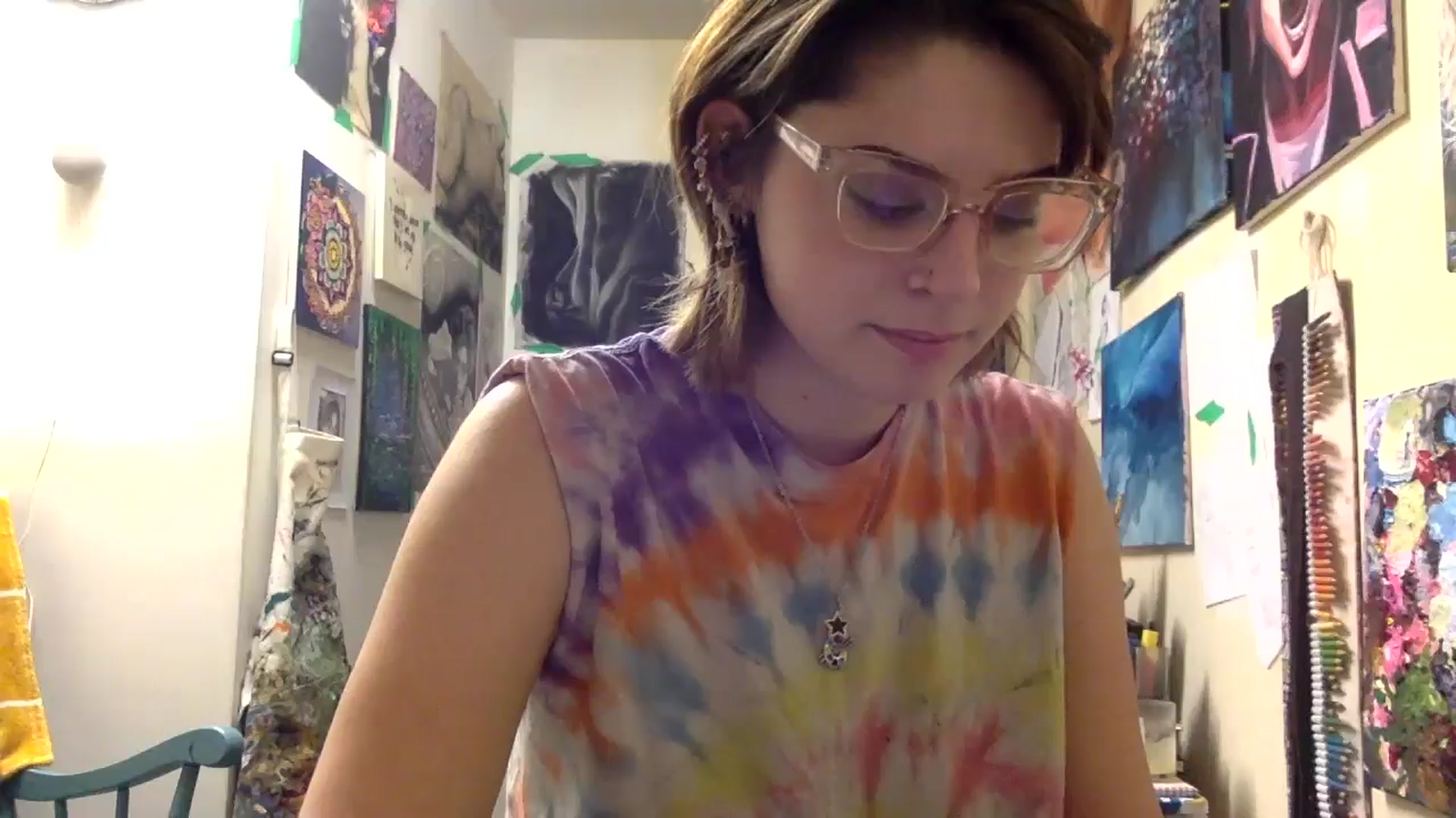 Gallery image thumbnail from HunniBee's myfreecams stream on, 04/12/2026, 24:06 image 18 of 20