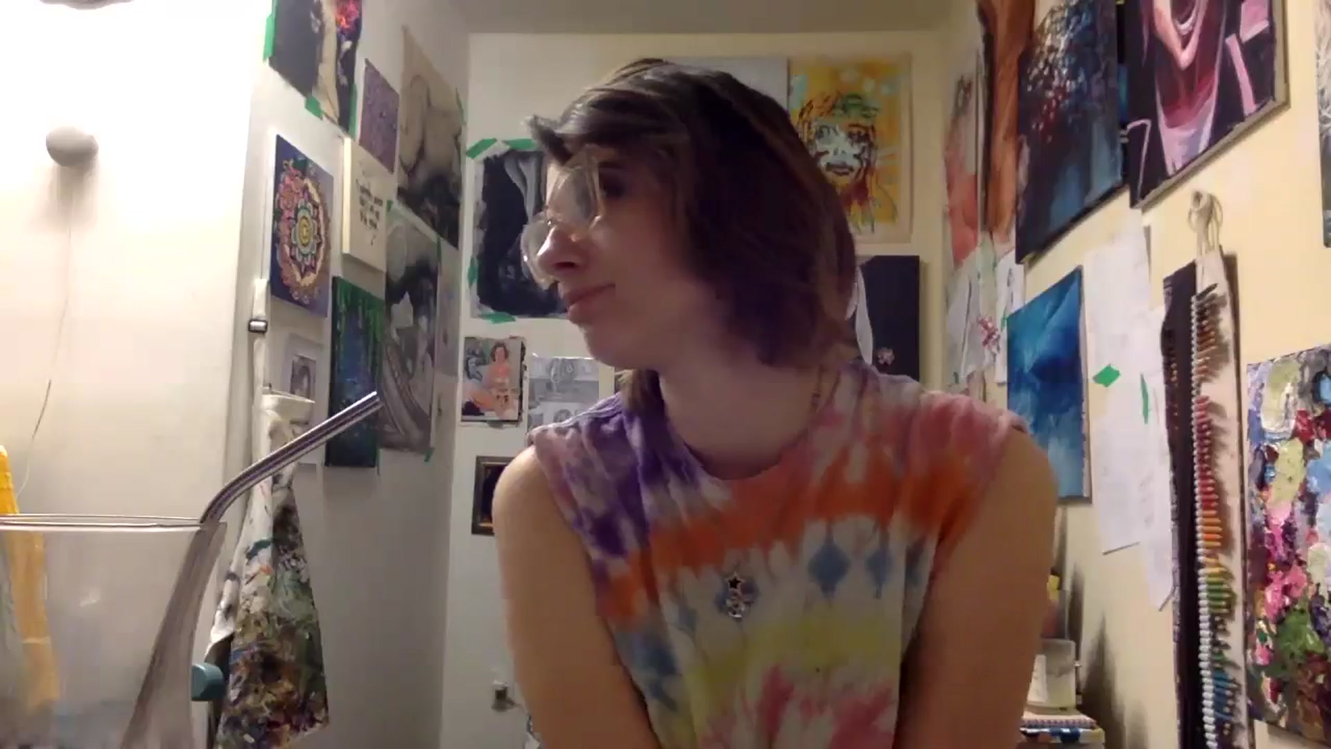 Gallery image thumbnail from HunniBee's myfreecams stream on, 04/12/2026, 24:06 image 9 of 20