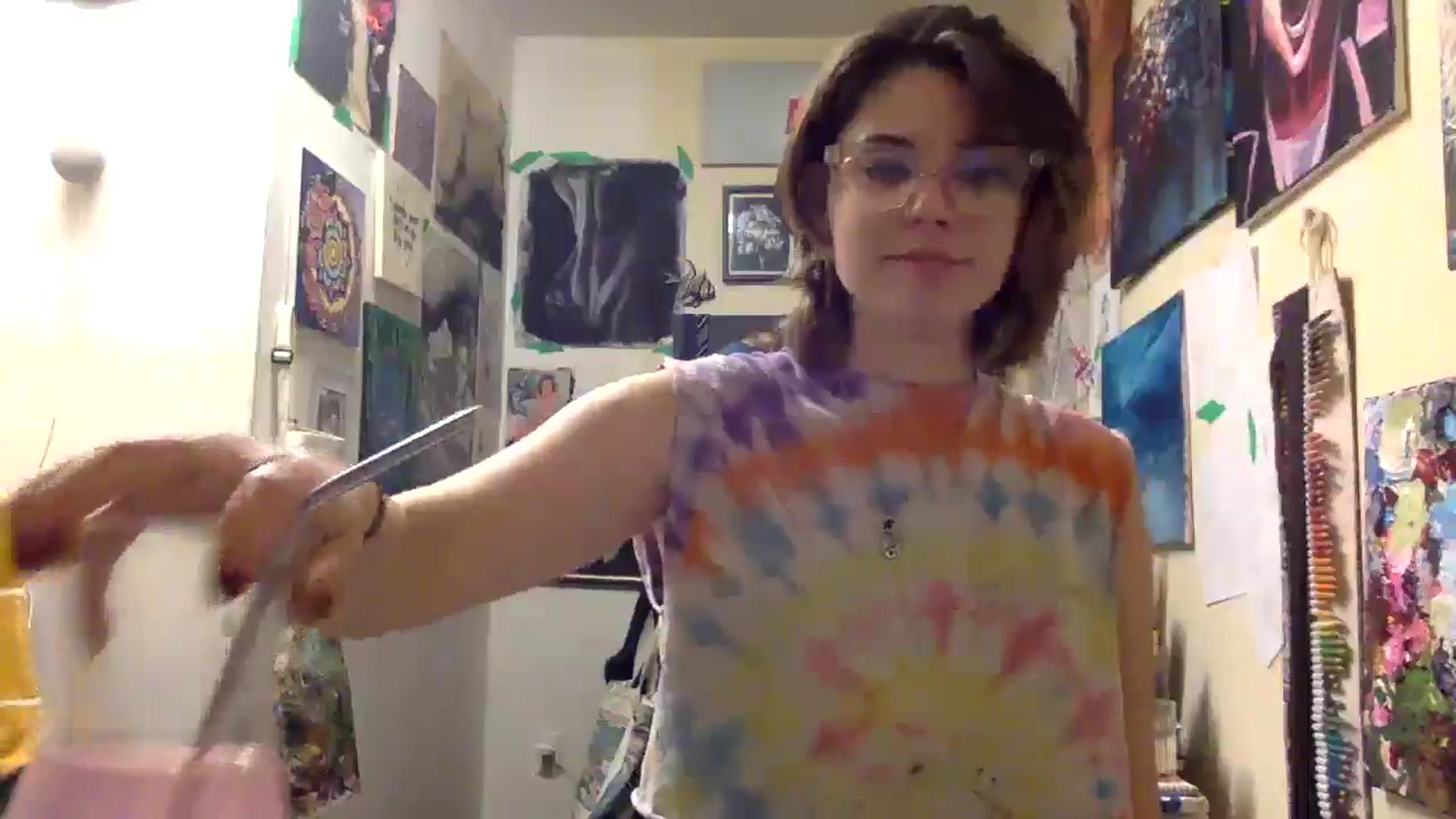 Gallery image thumbnail from HunniBee's myfreecams stream on, 04/12/2026, 24:06 image 4 of 20