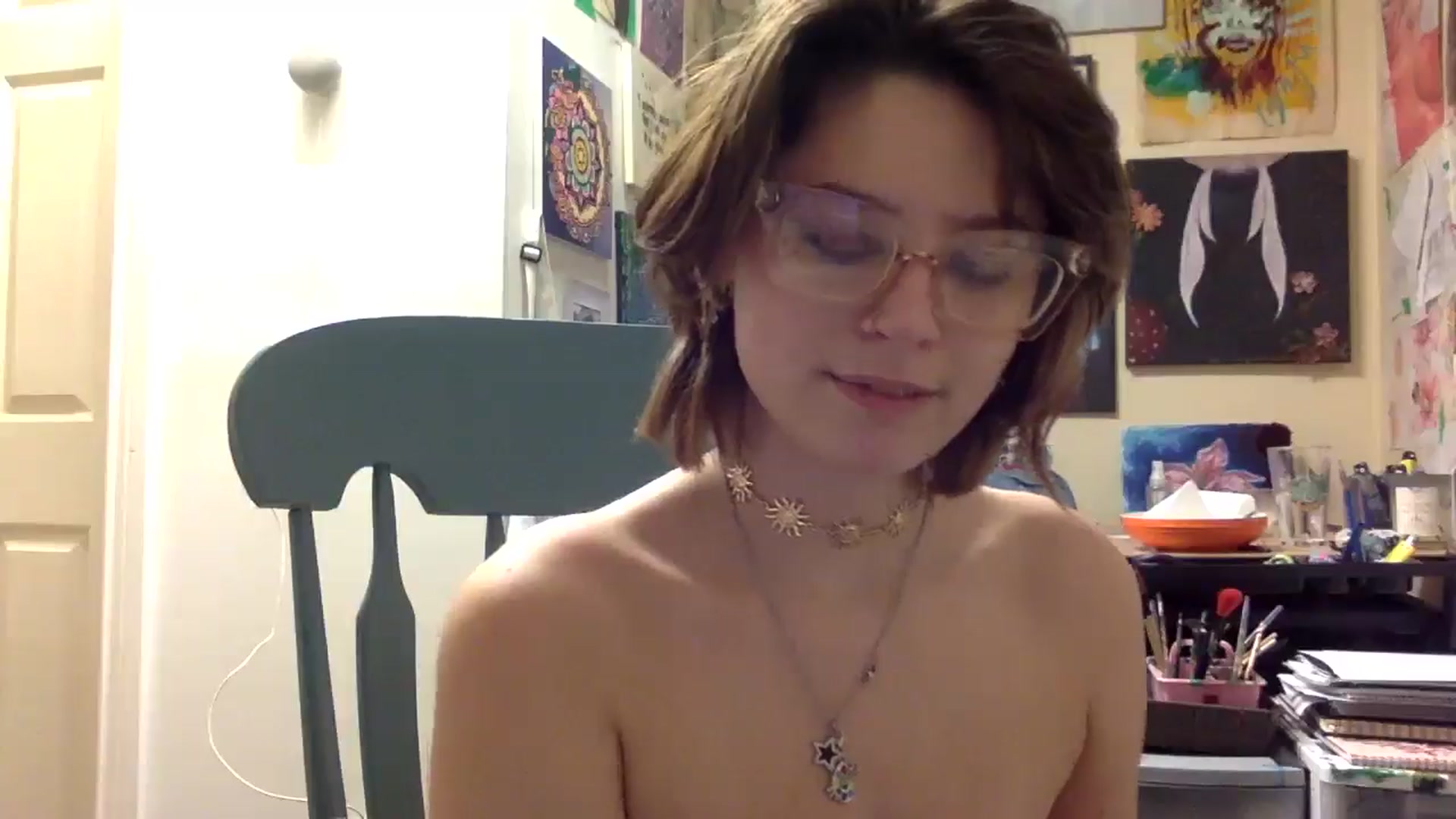 Gallery image thumbnail from HunniBee's myfreecams stream on, 04/13/2026, 03:21 image 20 of 20
