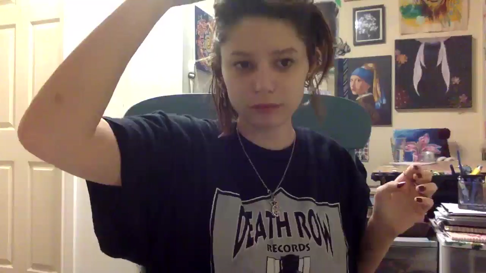Gallery image thumbnail from HunniBee's myfreecams stream on, 04/14/2026, 03:16 image 13 of 20
