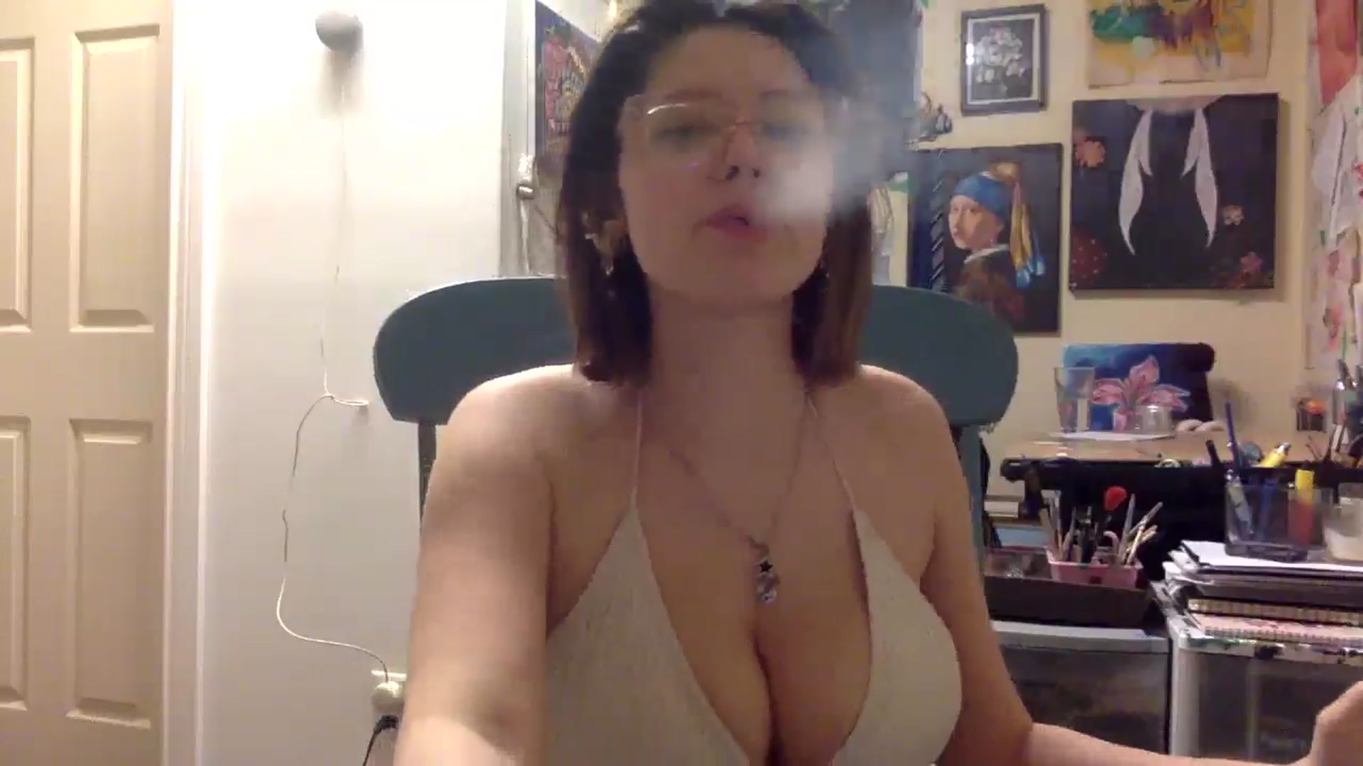Gallery image thumbnail from HunniBee's myfreecams stream on, 04/14/2026, 04:34 image 12 of 20