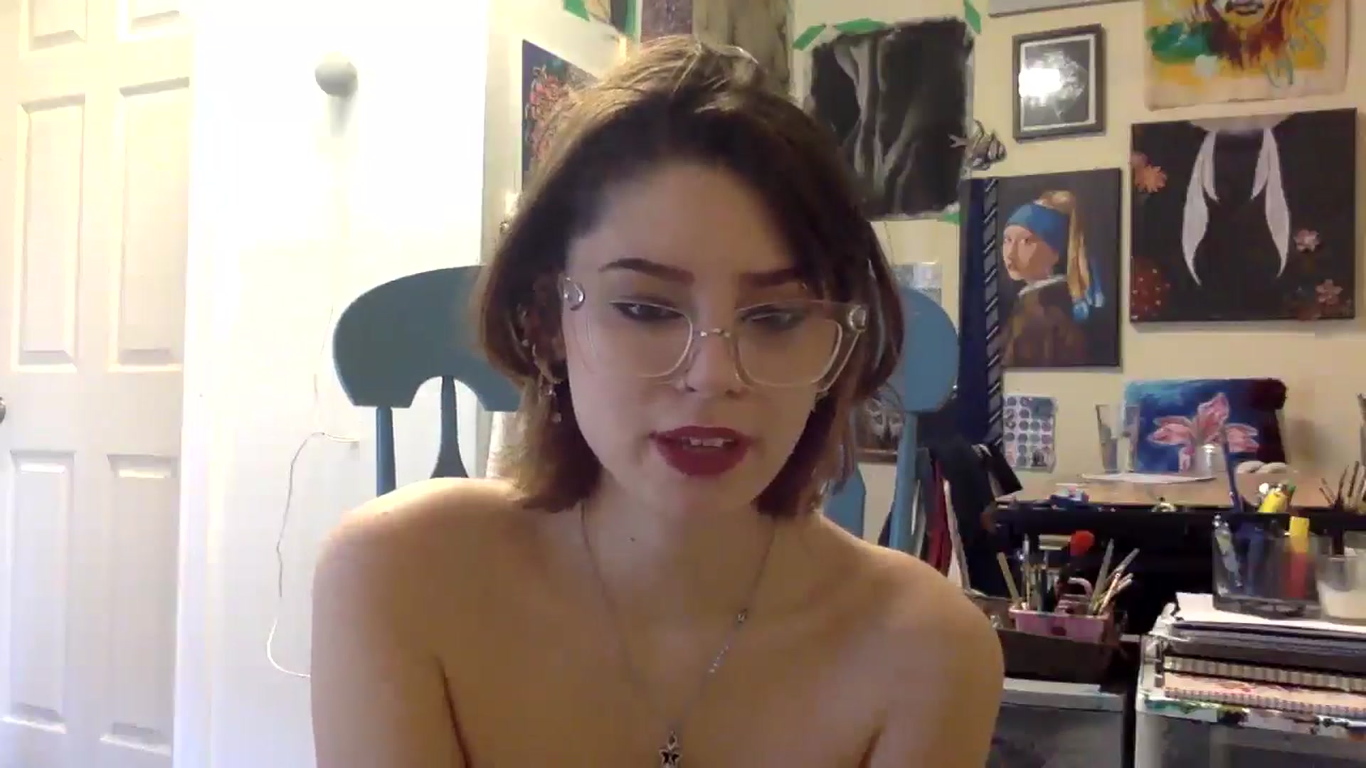 Gallery image thumbnail from HunniBee's myfreecams stream on, 04/14/2026, 21:03 image 11 of 20