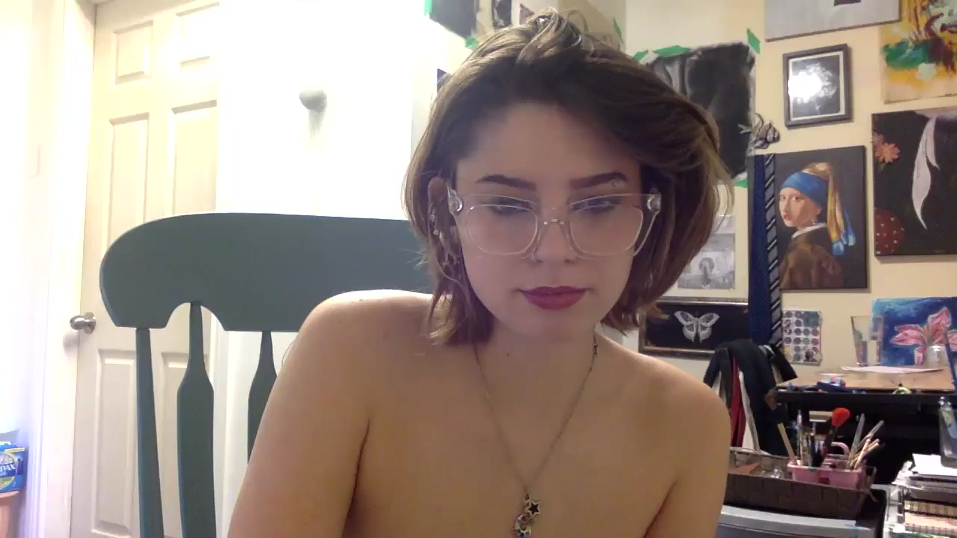 Gallery image thumbnail from HunniBee's myfreecams stream on, 04/14/2026, 21:41 image 14 of 20