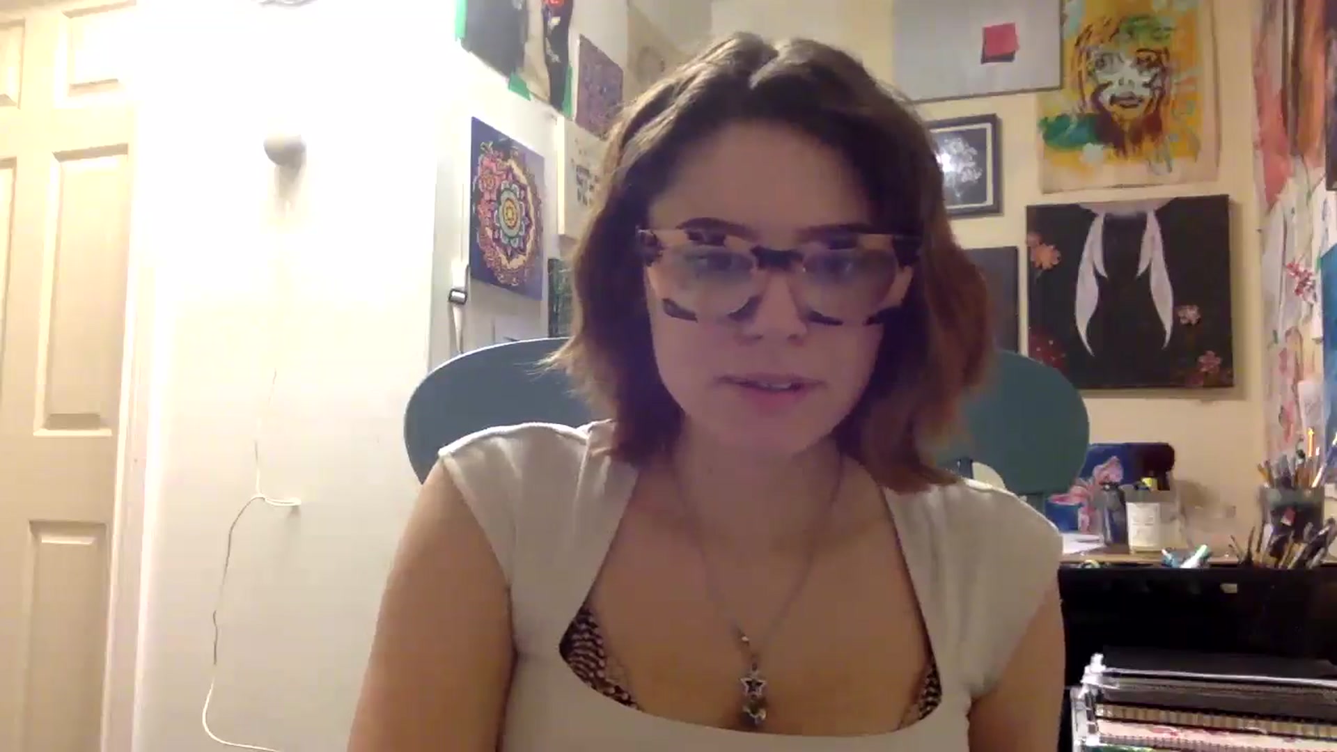 Gallery image thumbnail from HunniBee's myfreecams stream on, 04/17/2026, 03:05 image 15 of 20
