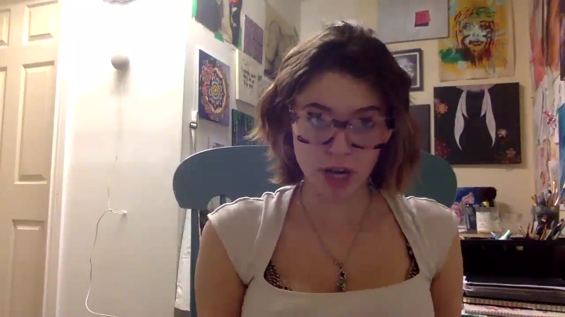Gallery image thumbnail from HunniBee's myfreecams stream on, 04/17/2026, 03:05 image 19 of 20