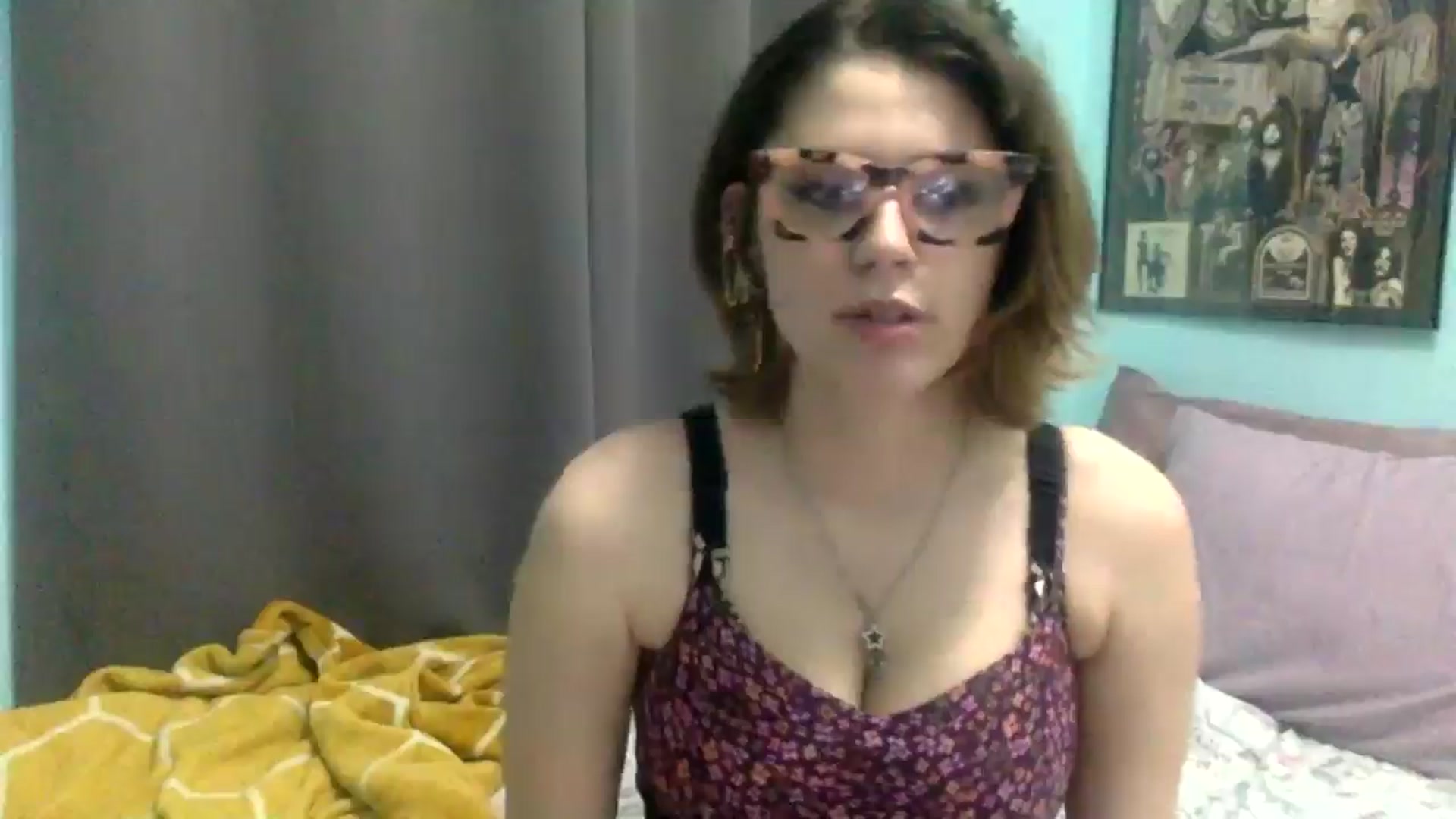 Gallery image thumbnail from HunniBee's myfreecams stream on, 04/18/2026, 24:03 image 2 of 20