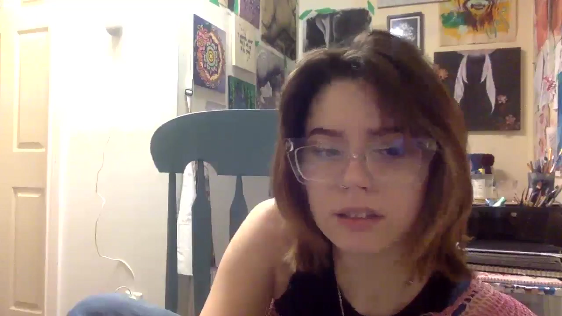Gallery image thumbnail from HunniBee's myfreecams stream on, 04/20/2026, 24:46 image 8 of 20
