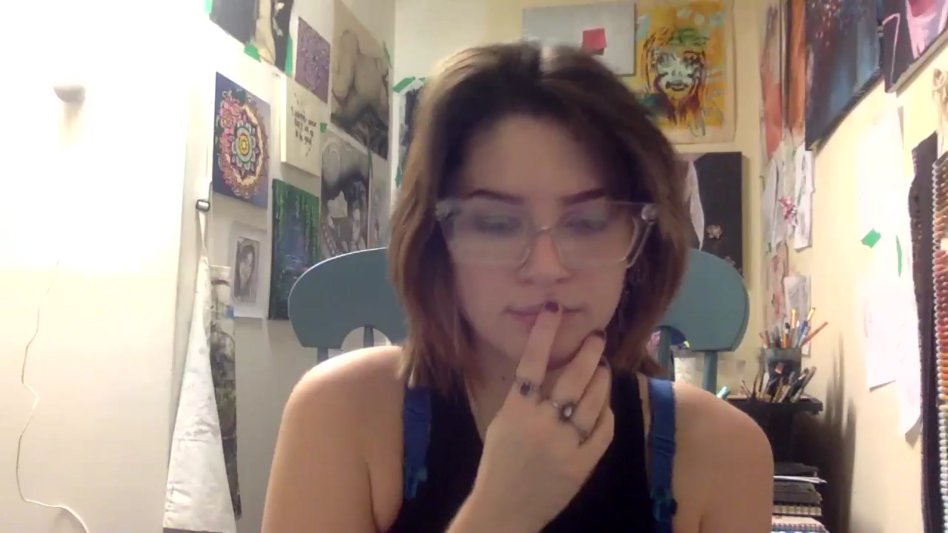 Gallery image thumbnail from HunniBee's myfreecams stream on, 04/20/2026, 04:17 image 18 of 20