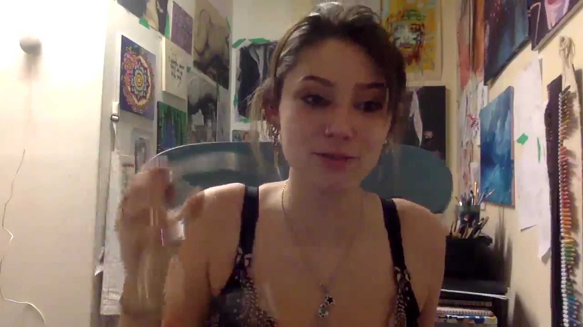 Gallery image thumbnail from HunniBee's myfreecams stream on, 04/21/2026, 03:54 image 18 of 20